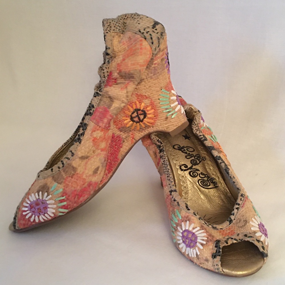 Naughty Monkey printed straw wedge shoes-size 7.5